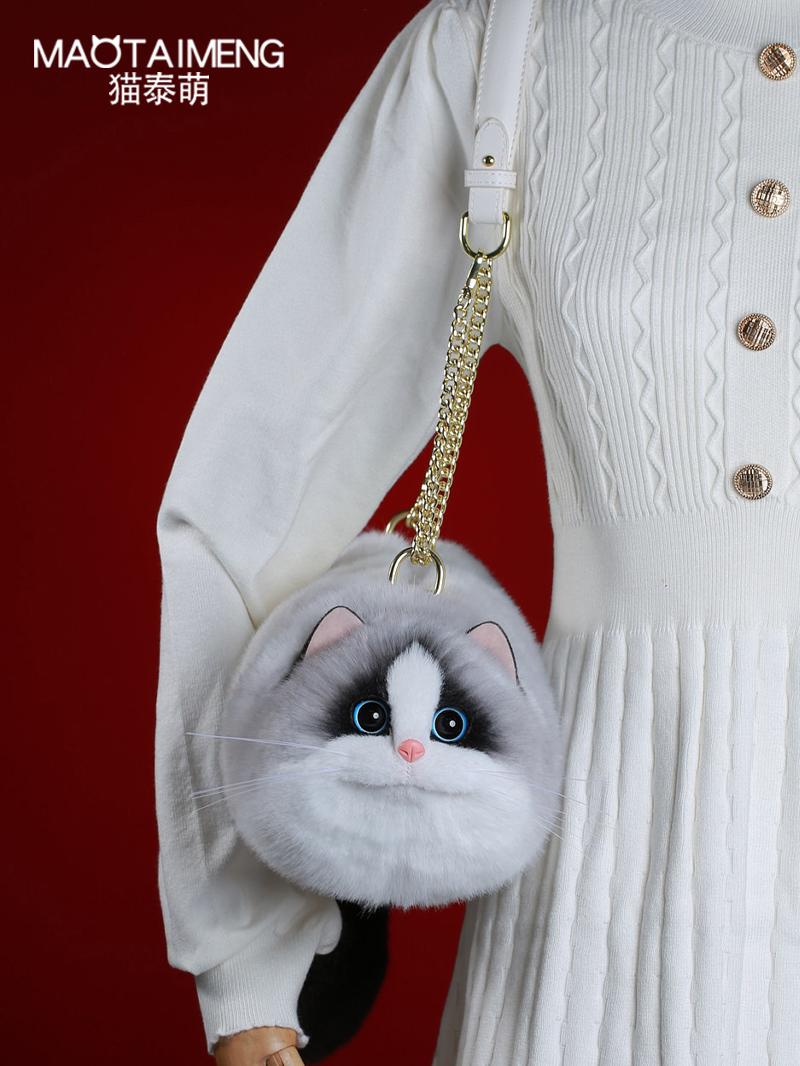 もふもふリアルな グレイキャットバッグ
