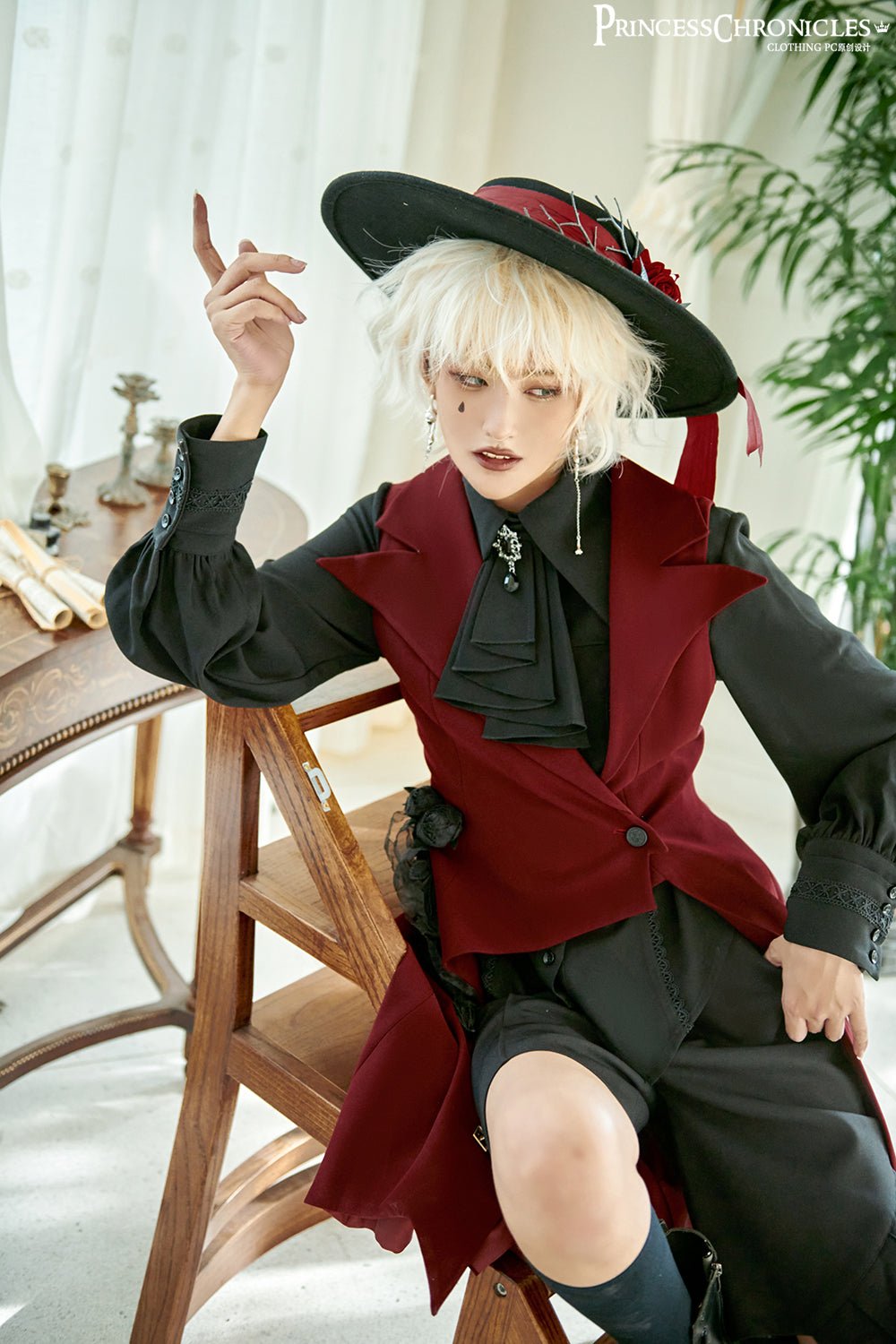 皇子系 真紅のイレギュラーロングベスト 少年装 - grimoire