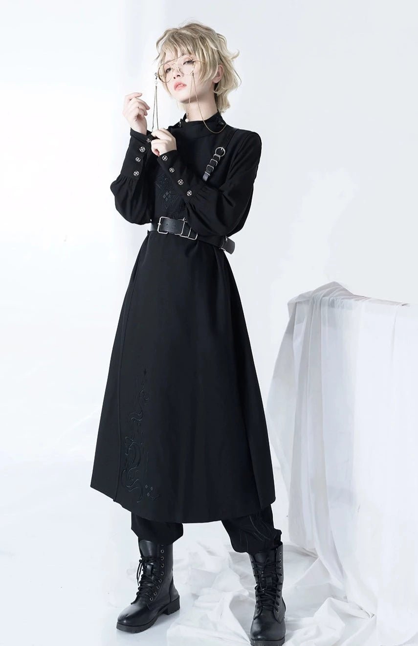 黒皇子 刺繍入りノースリーブラウンドネック 少年装 - grimoire