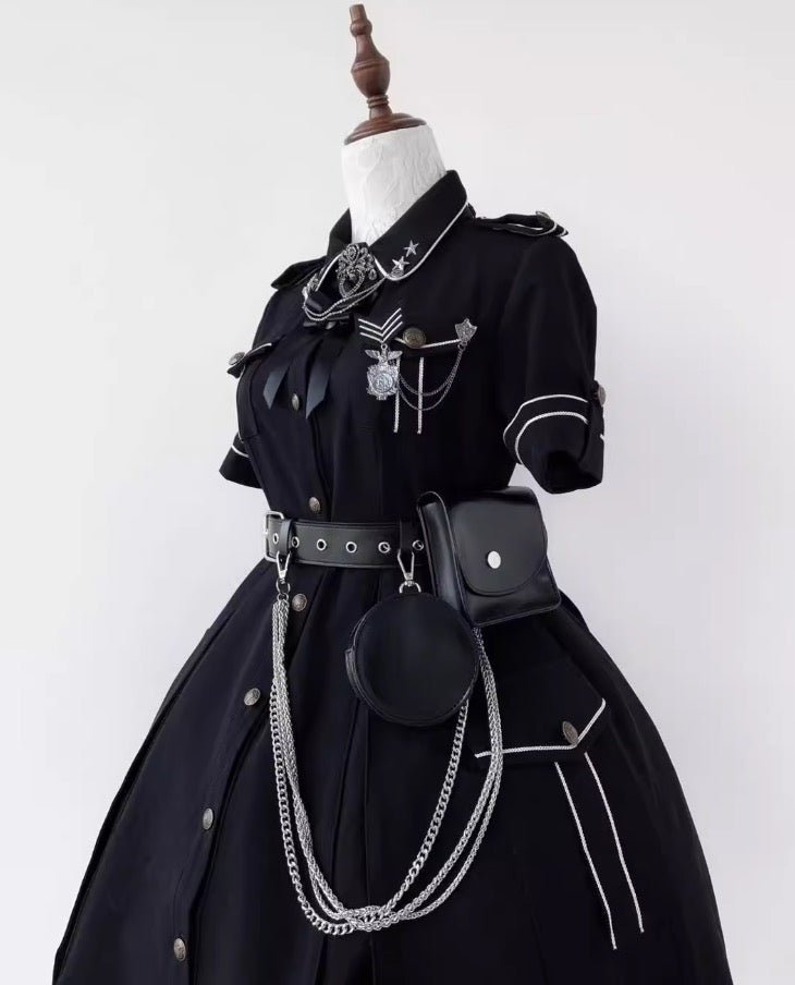 ミリタリーテイストの半袖ロリィタワンピース - grimoire