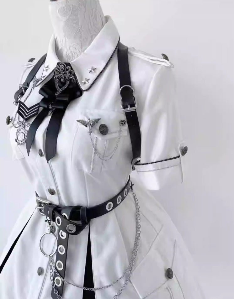 ミリタリーテイストの半袖ロリィタワンピース - grimoire