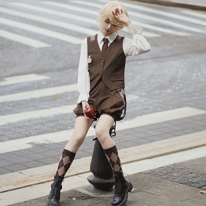上品なウサギ探偵王子 ベスト・ショートパンツ・半袖ロリータブラウス - grimoire