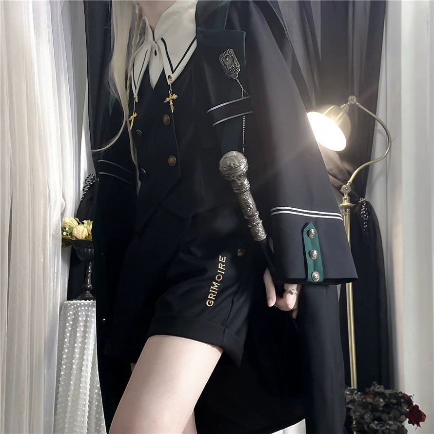 魔法学園の制服 ポインテッドシャツと黄金の十字架 皇子系ロリィタ - grimoire