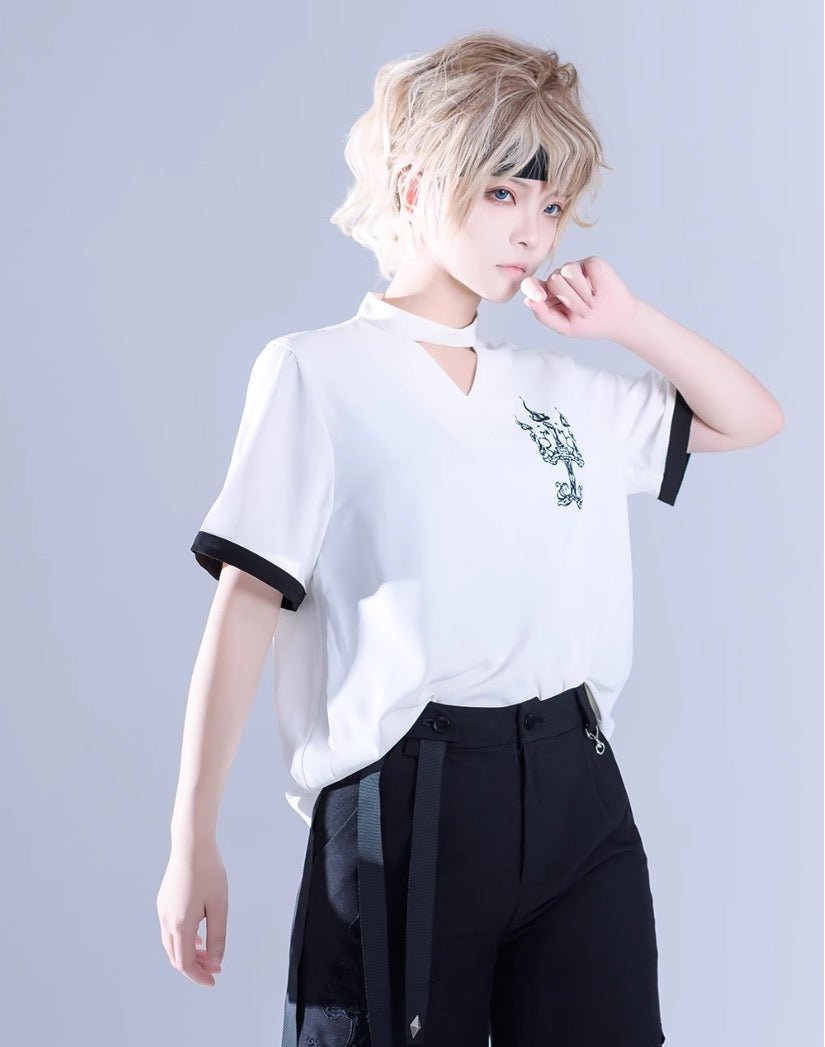 皇子の探索 燭台刺繍入りホワイト半袖トップス - grimoire