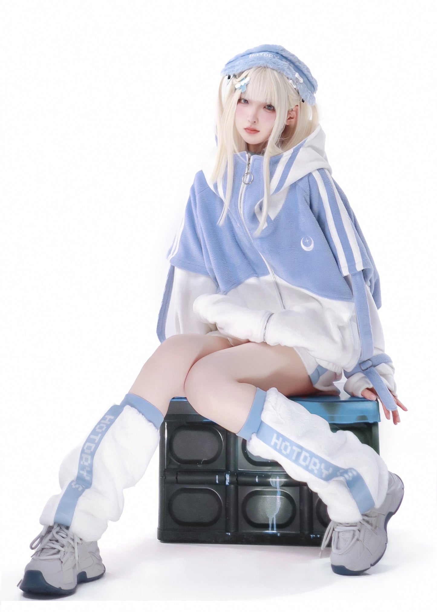 ふあもこ水色界隈 ハイネックフードのフリースパーカーセットアップ 天使界隈 - grimoire