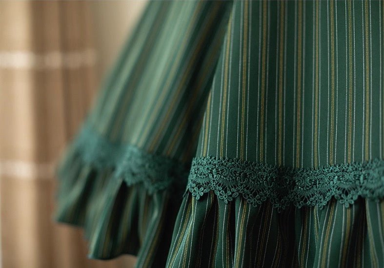 赤と緑のクラシカルジャンパースカートドレス 令嬢風 South of Forest - grimoire