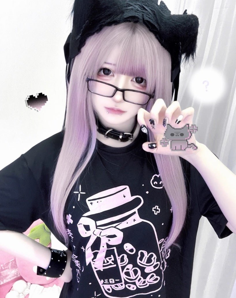 天使界隈 お薬瓶プリントの半袖Tシャツ - grimoire