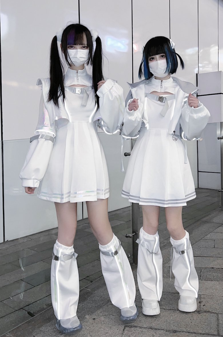 Y3Kサブカルサイバー系ショートジャケット+ワンピースセット 24年6月配送 - grimoire