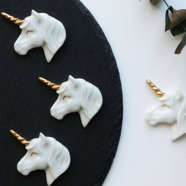 Mythical Beast Unicorn Brooch Blessing of the White Knight