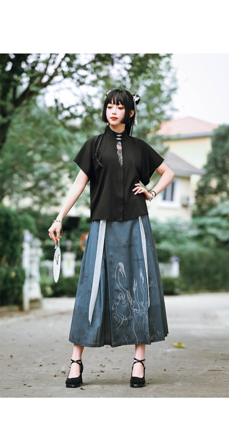 古怪舎]のカジュアルチャイナ服 半袖 中国刺繍入り – grimoire