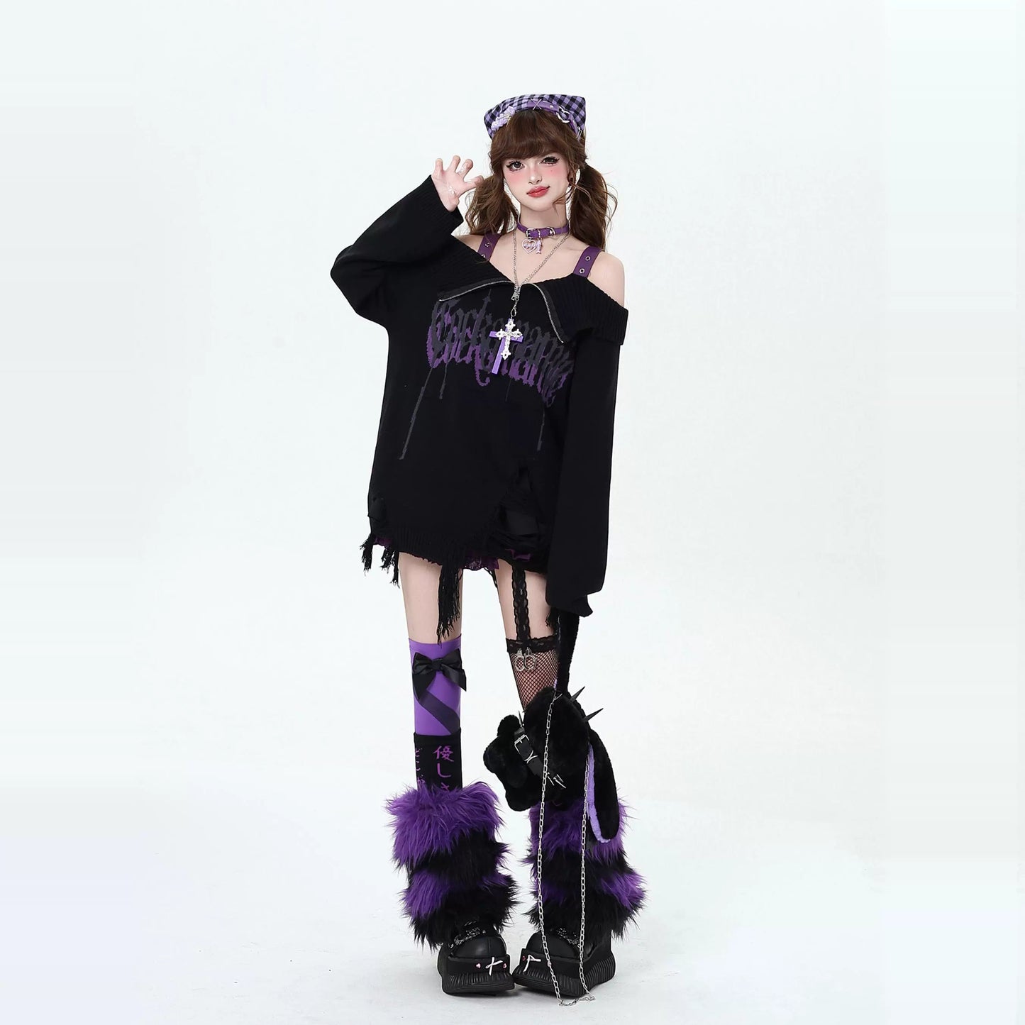 【Y2K】肩出しダメージニット｜オフショル×フリンジで映えるパンクトップス