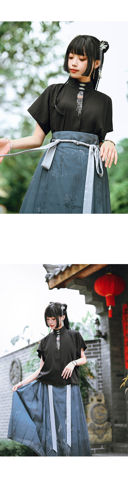 [古怪舎]のカジュアルチャイナ服　半袖　中国刺繍入り