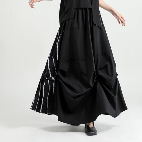 Black Tuck Stripe Tuck Gathered Mode Long Skirt &amp; Blouse