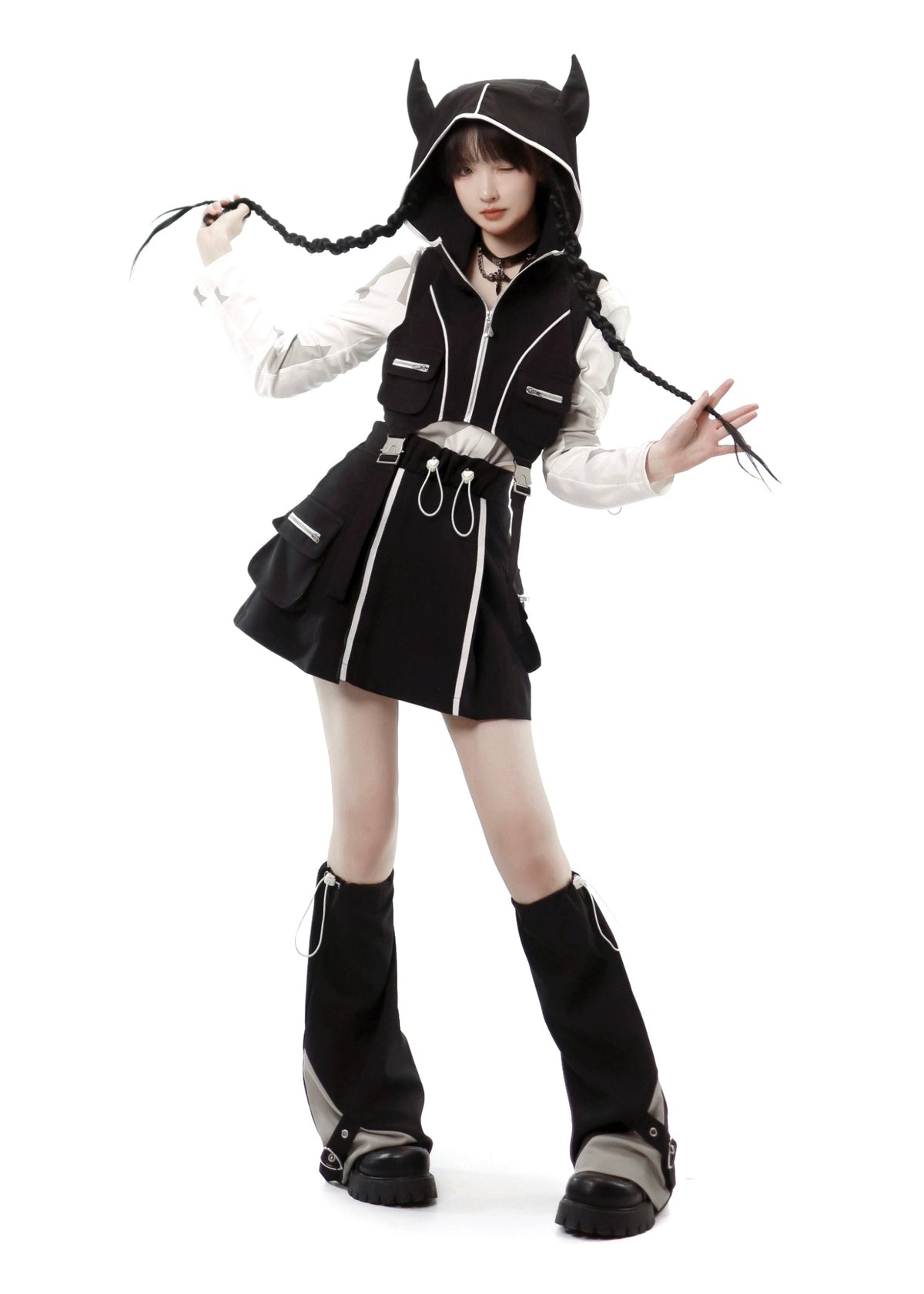 星空を駆け抜ける小悪魔のY2Kセットアップ – 個性的なファッション通販