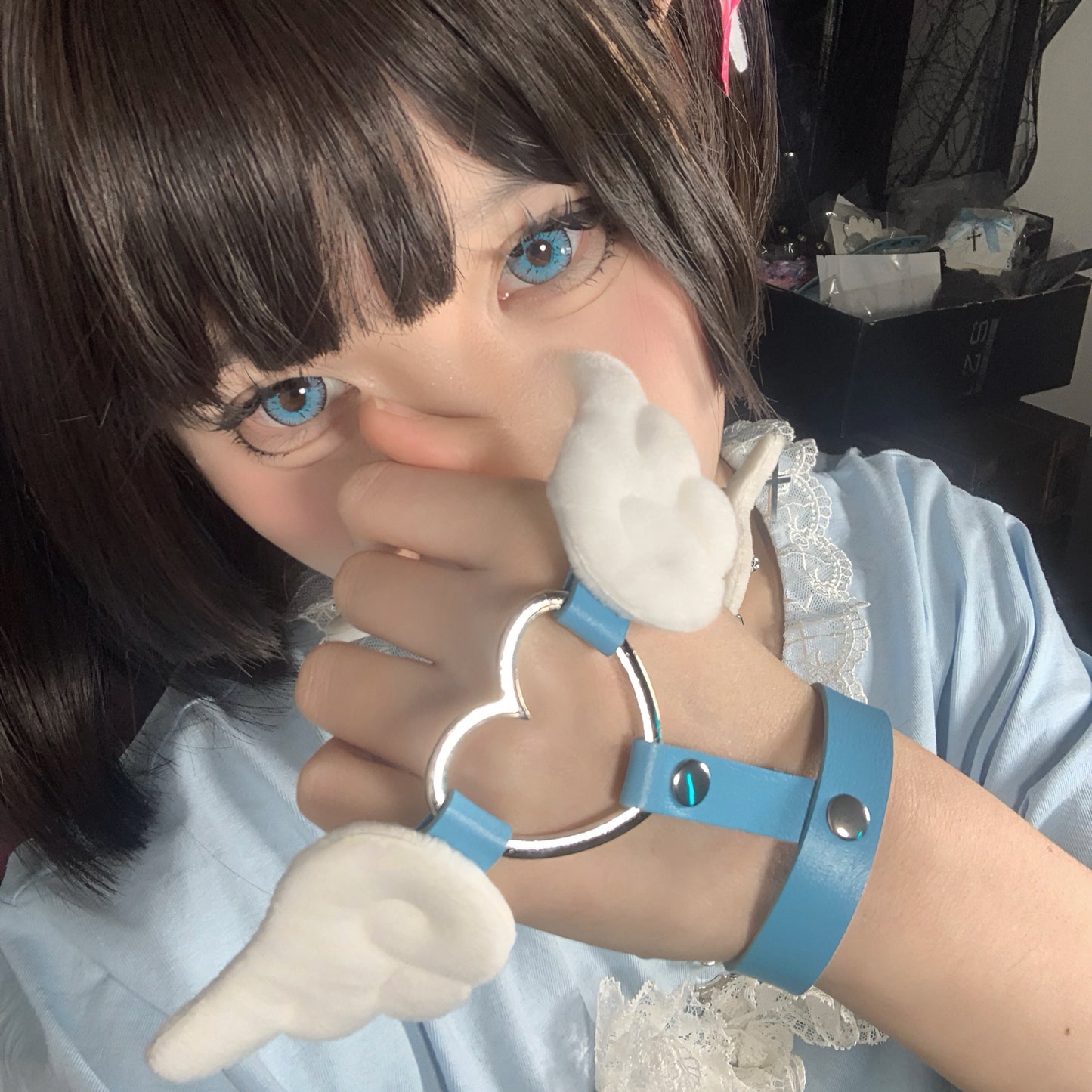 Light blue area Angel area Heart hand harness with angel wings